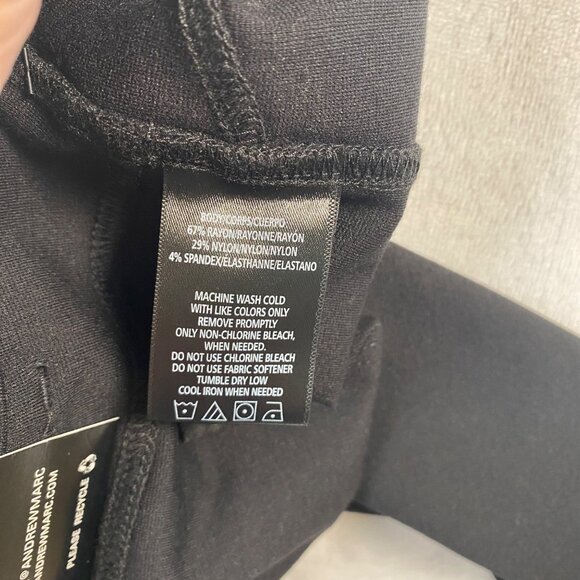 Andrew Marc Sport Standard Rise 7/8 Black Legging‎ MEDIUM Athleisure NWT - Picture 9 of 14